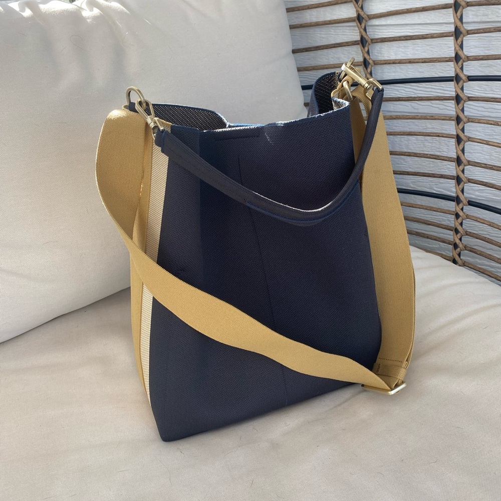 Rothys Bucket Bag